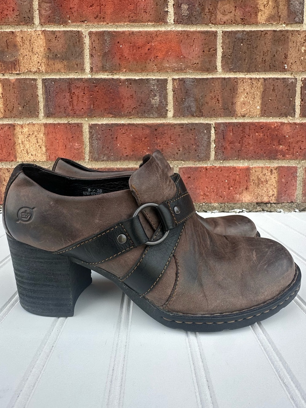 Born Shoes Chunky Brown Heeled Ankle Shoe with Black Strap Ankle-Style Boot BOHO